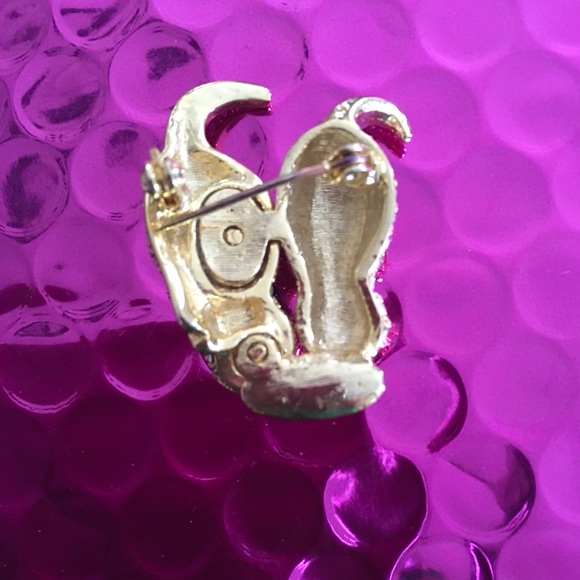 Kitten Brooch - Picture 2 of 3